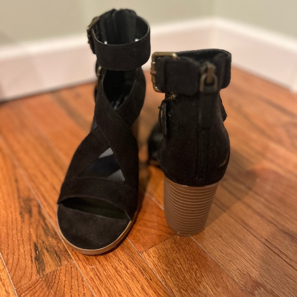 Melrose and Market block heel wedge